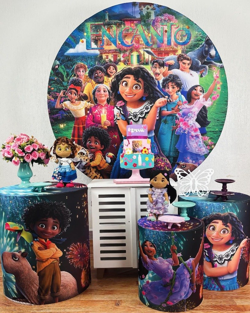 Decoração Pegue e Monte Tema Encanto - Maya Locações Piracicaba